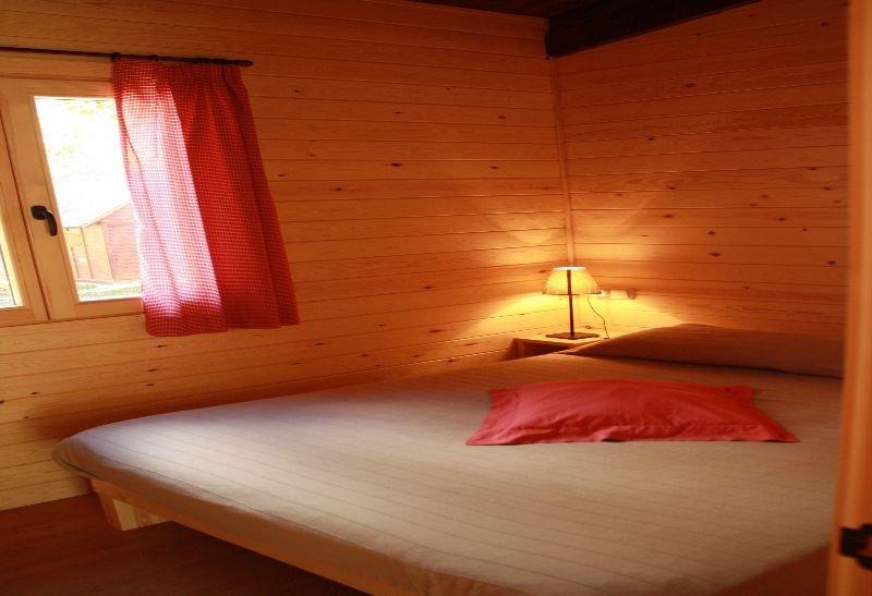 Bungalows Nou Camping La Guingueta D'Aneu Eksteriør bilde